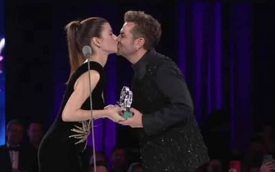 Beren Saat made Kenan Doğulu cry at the 2022 GQ Award