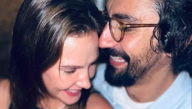 turkish couple laughing Alina Boz and Umut Evirgen are getting married soon wedding november